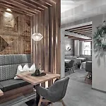 Alpenhotel Wurzer