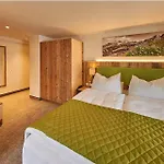 Alpenhotel Wurzer Otel 3*
