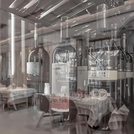 호텔 Alpenhotel Wurzer 3*