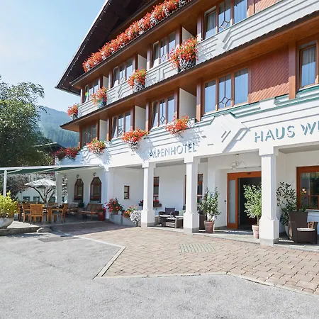 Alpenhotel Wurzer 3* 필즈모스