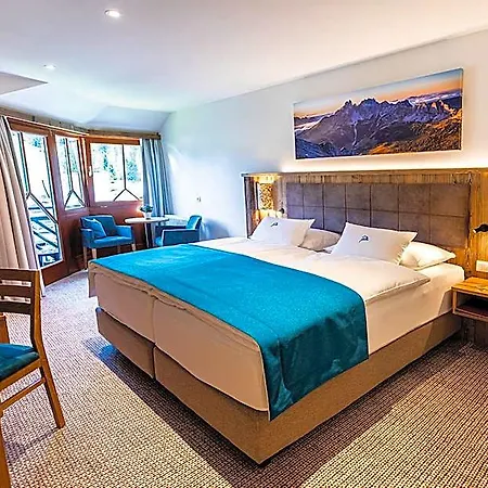 Alpenhotel Wurzer 3*