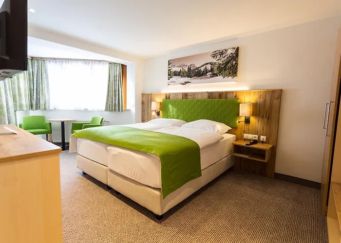호텔 Alpenhotel Wurzer 3*
